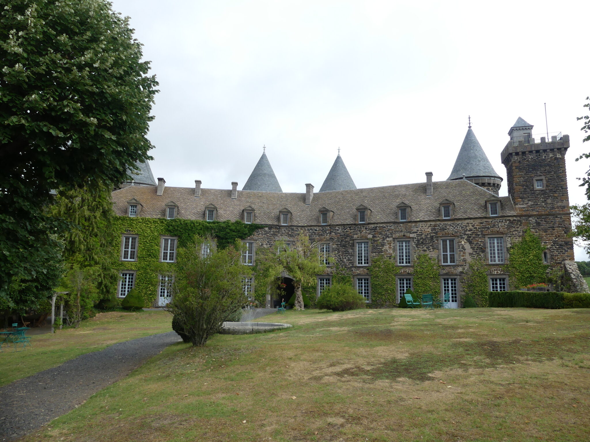 Intérieur restauré du château dans le style du XVIIIème siècle